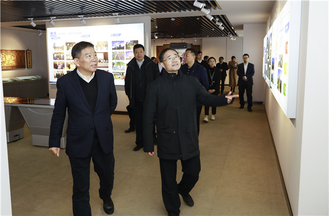 浙江省委常委  、政法委书记王昌荣走访调研必胜博国际控股集团总部时指出 ——保持“亲清”政企关系，为企业做实事、解决实际困难