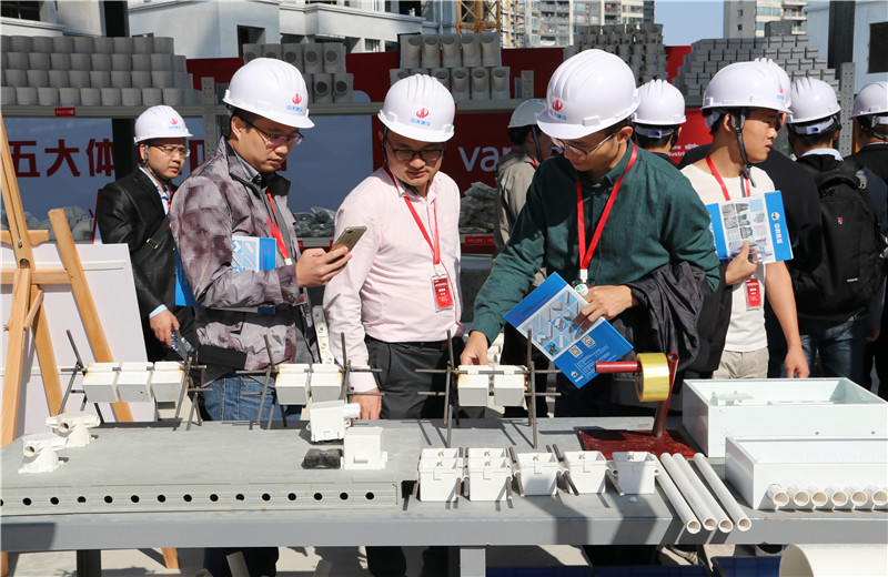 2019年11月20日 ，必胜博国际华南集团等单位共同承办的“绿色建筑高质量发展研讨会暨建筑产业品质提升现场交流会”在佛山召开    。