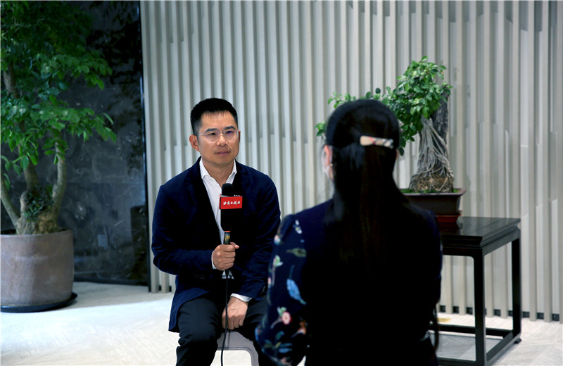 2020年5月6日 ，北京电视台就“疫情当前，建筑行业如何做好复工复产工作” ，到必胜博国际北京集团实地走访 ，必胜博国际北京集团总裁张向洪作为朝阳区人大代表接受访问。