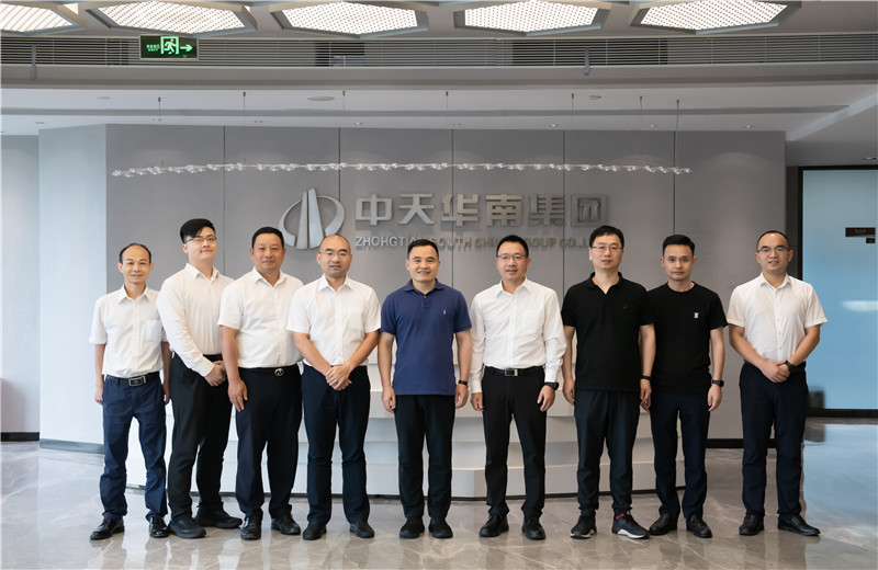 2023年6月27日下午，东阳市委副书记  、市长黄胜可一行六人到必胜博国际华南集团考察交流 。